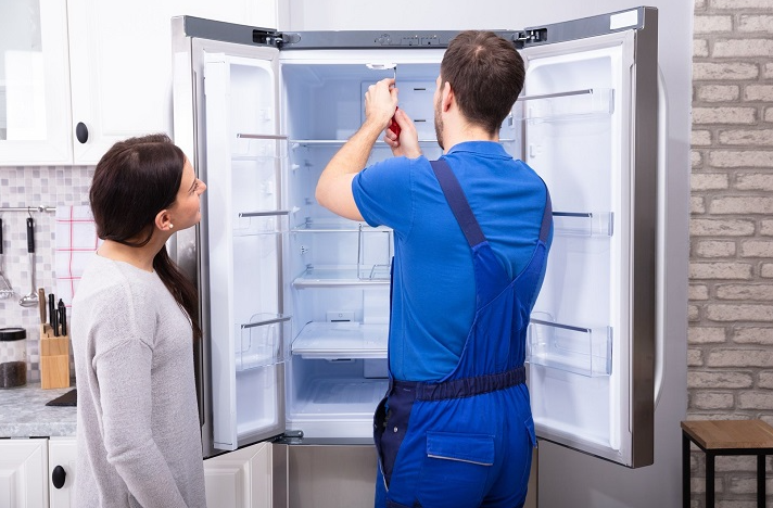 Tủ Lạnh Hitachi Bị Đóng Đá Ngăn Đông: Nguyên Nhân Là Gì Và Cách Khắc Phục Hiệu Quả?